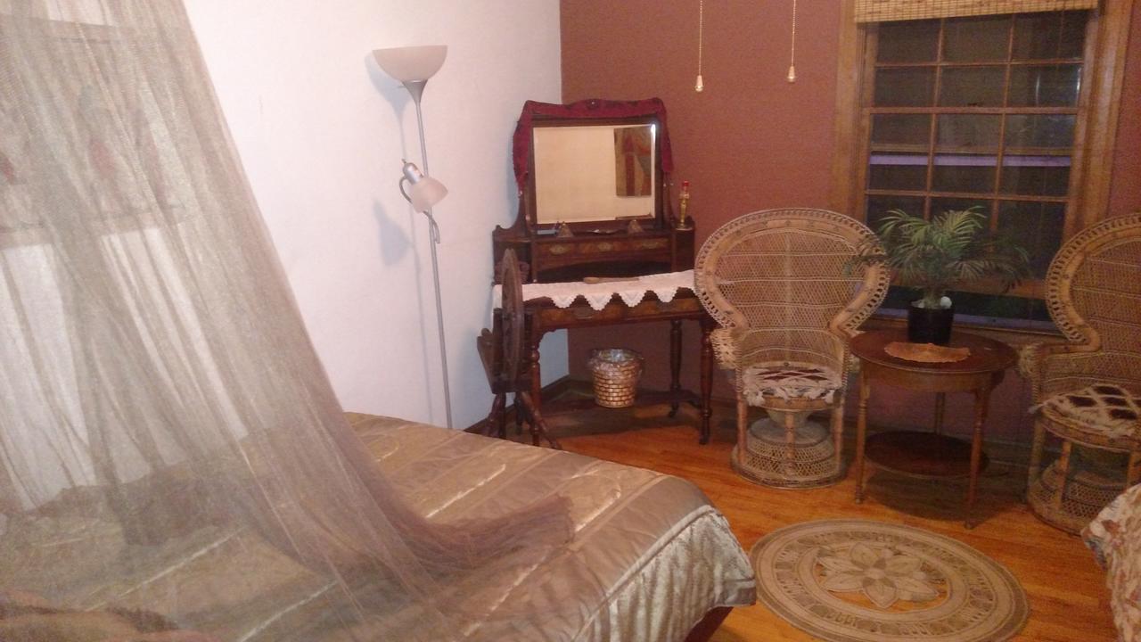 Grand Lodge Geyserville Quarto foto